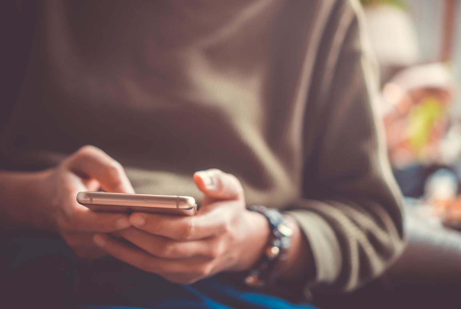 フリーランスがスマホ契約でつまずく理由とは?